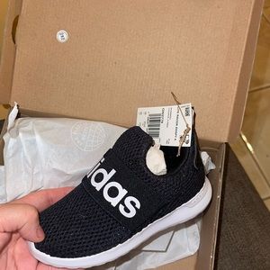 New toddler adidas shoes. Size 9